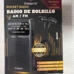 Radio de bolsillo con auriculares · foto 1